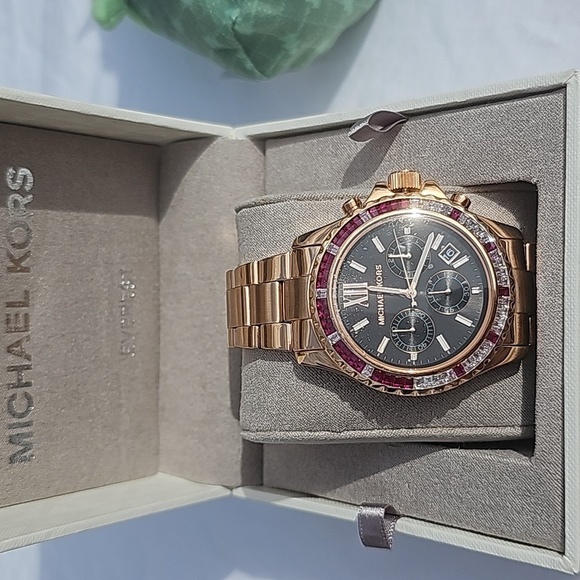 NWT MICHAEL KORS OVERSIZED EVEREST ROSE GOLD 42mm WATCH - Picture 3 of 5
